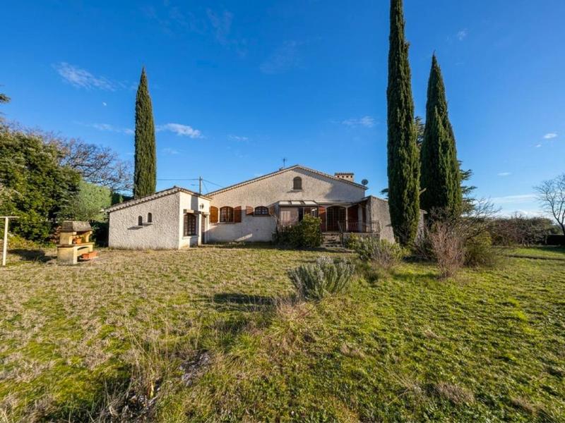 Villa - 140 m² - 5 pièces