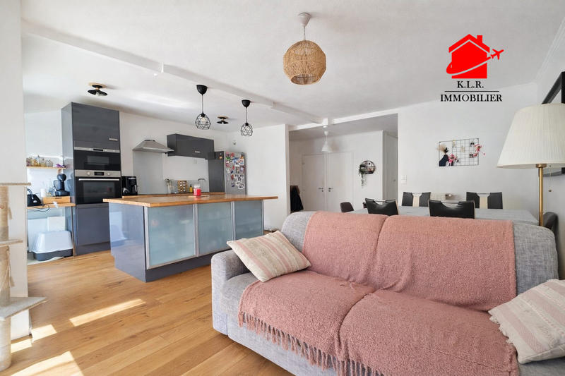 Appartement - 65 m² - 3 pièces