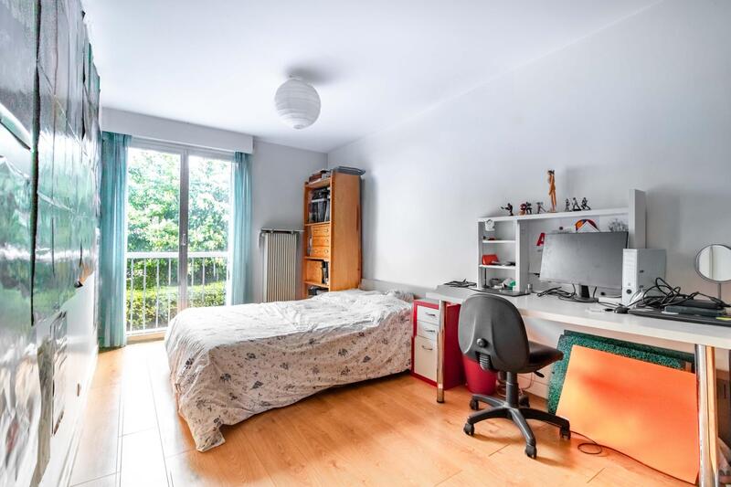 Appartement - 125 m² - 5 pièces