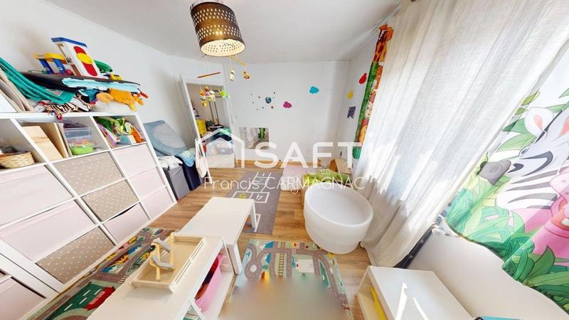 Maison - 110 m² - 5 pièces