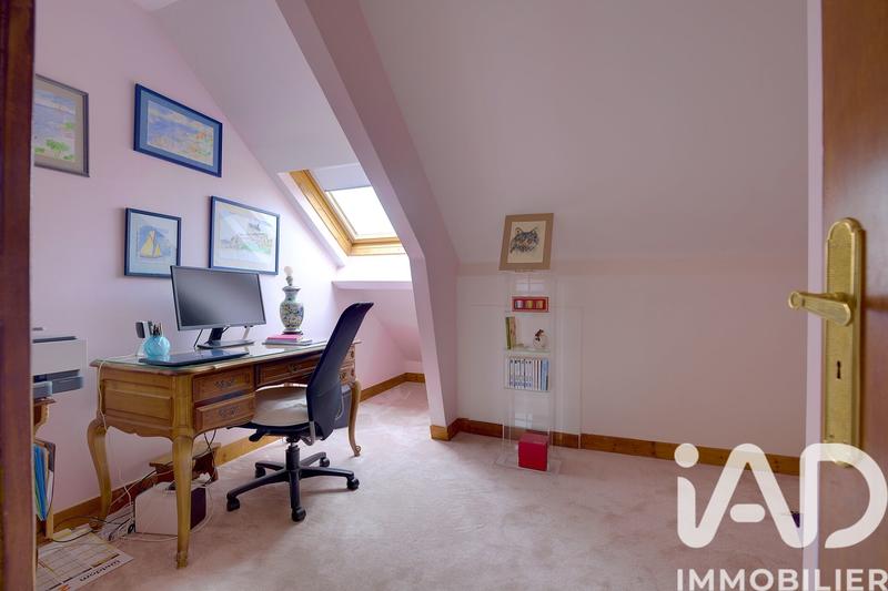 Maison - 142 m² - 6 pièces
