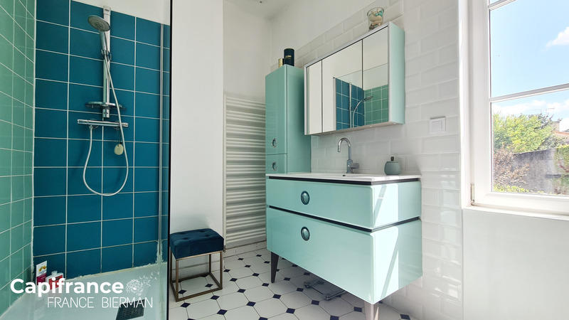 Maison en pierre - 127 m² - 6 pièces