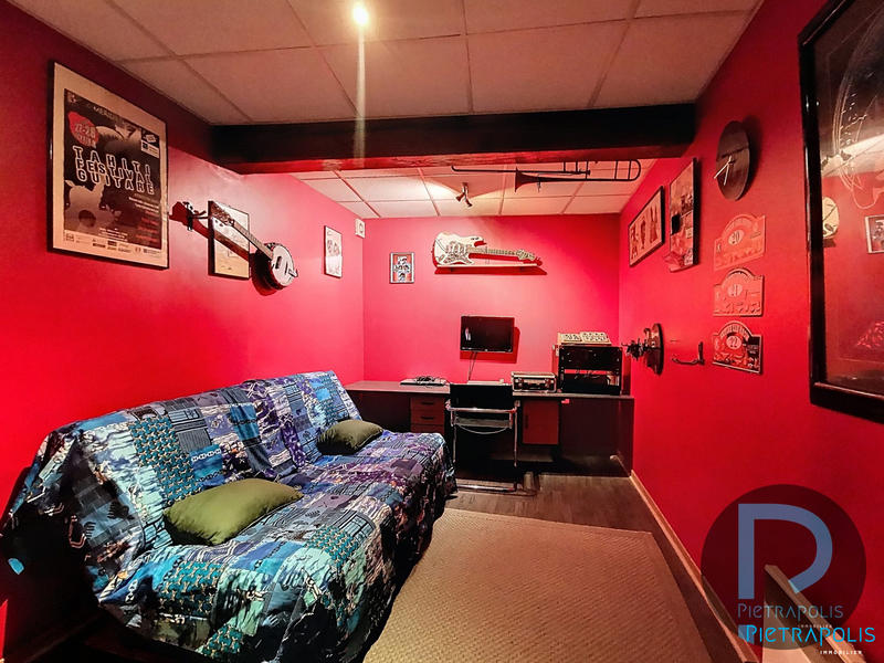 Maison ancienne - 193 m² - 6 pièces