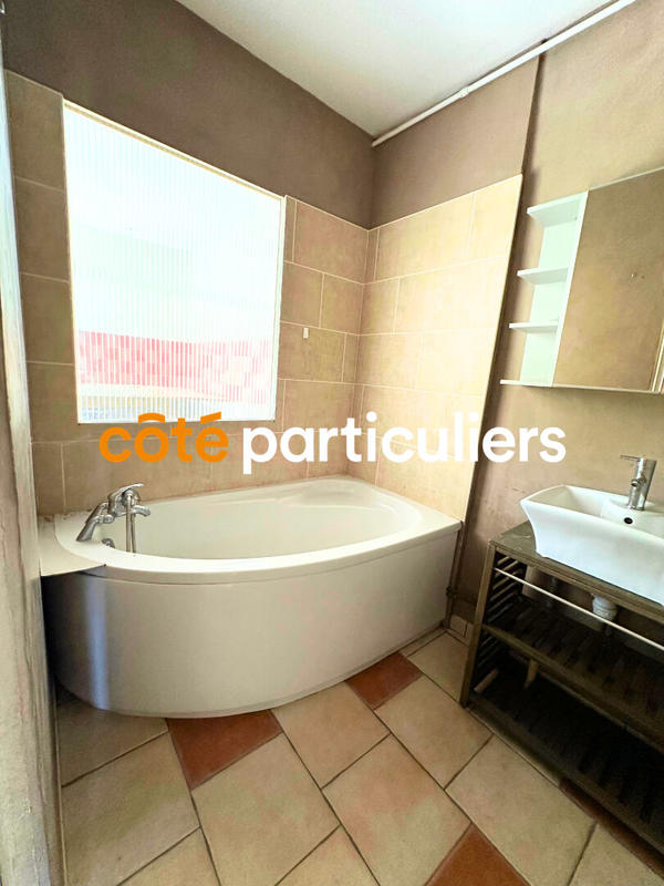 Maison - 190 m² - 8 pièces