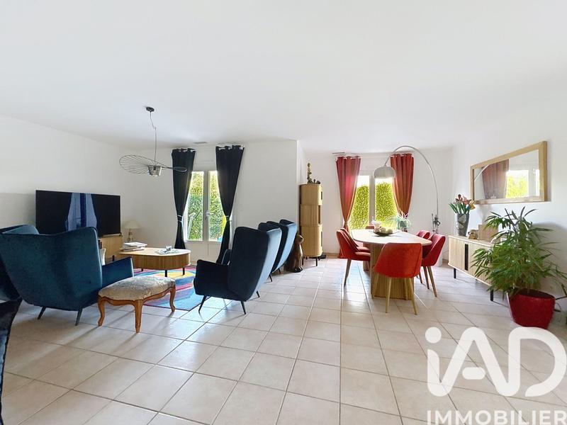 Maison - 117 m² - 4 pièces