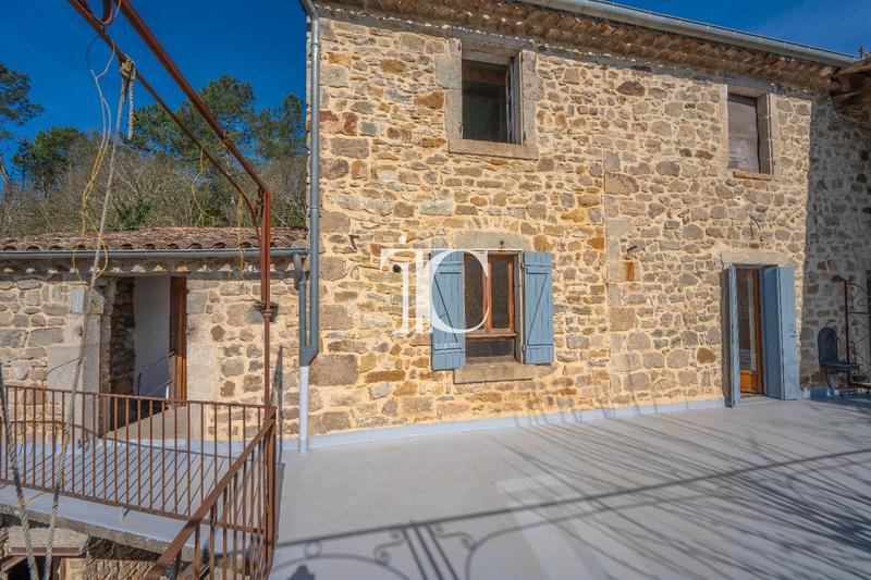 Appartement - 139 m² - 4 pièces