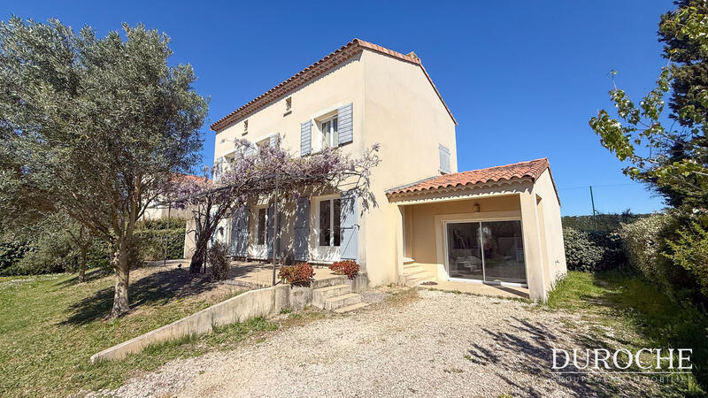 Maison - 148 m² - 7 pièces