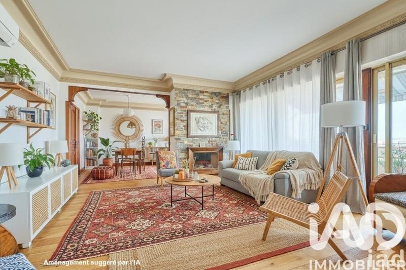 Duplex - 214 m² - 7 pièces