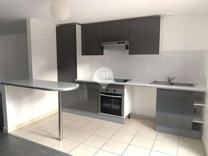 Appartement - 82 m² - 4 pièces