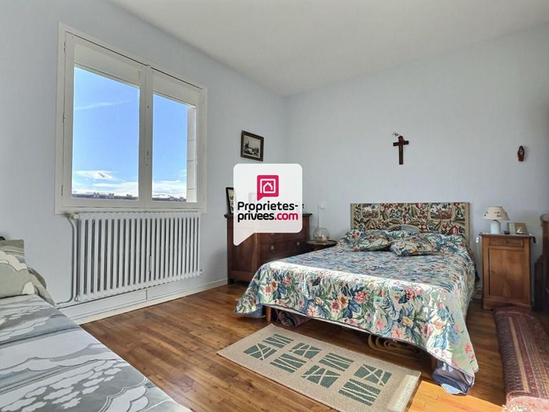 Appartement - 105 m² - 5 pièces