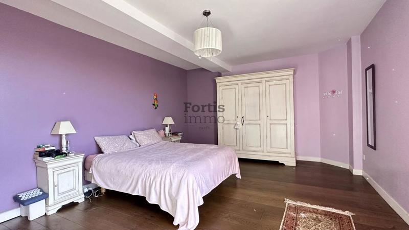 Corps de ferme - 407 m² - 11 pièces