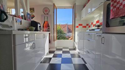 Appartement - 65 m² - 3 pièces