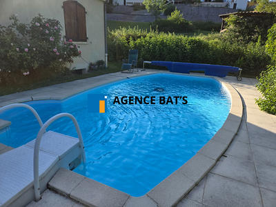 Maison - 139 m² - 7 pièces