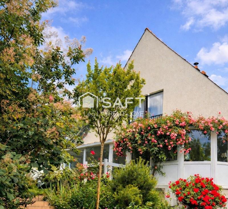 Maison - 255 m² - 9 pièces