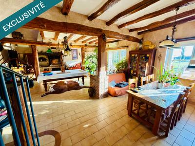 Maison - 196 m² - 7 pièces