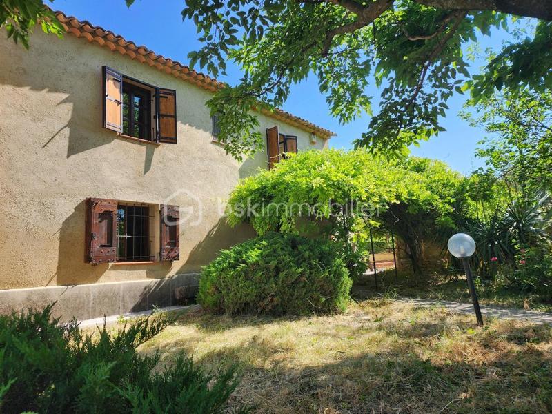 Mas - 180 m² - 5 pièces