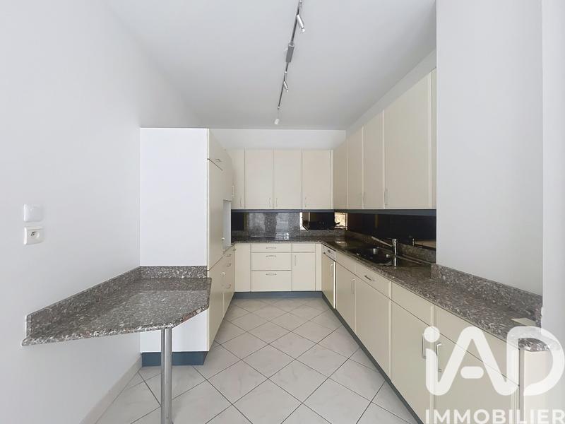 Appartement - 74 m² - 2 pièces