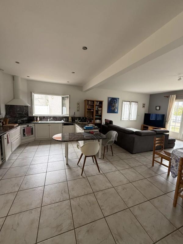 Maison - 137 m² - 4 pièces