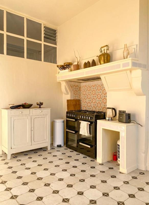 Maison de maîtres - 350 m² - 8 pièces