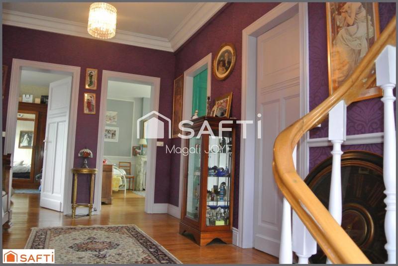 Maison de maîtres - 290 m² - 12 pièces