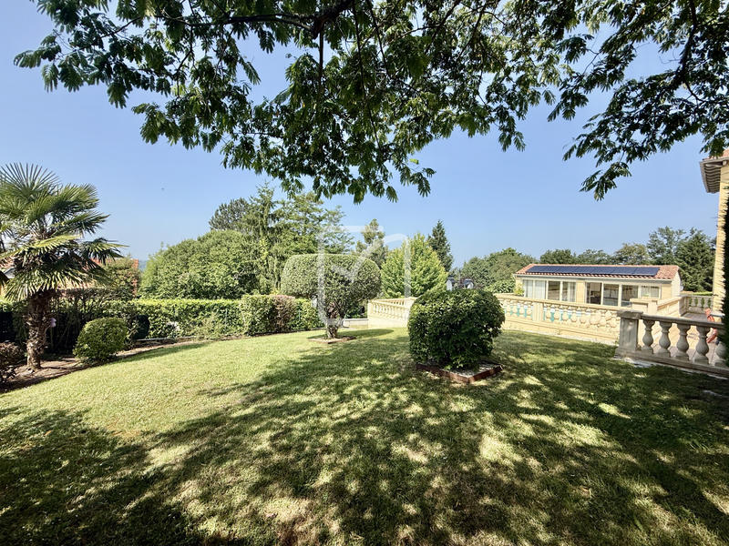 Maison - 150 m² - 7 pièces