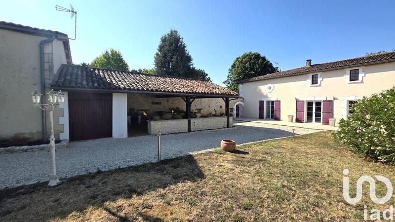 Maison - 283 m² - 9 pièces