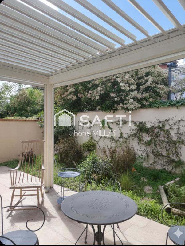 Maison - 88 m² - 4 pièces