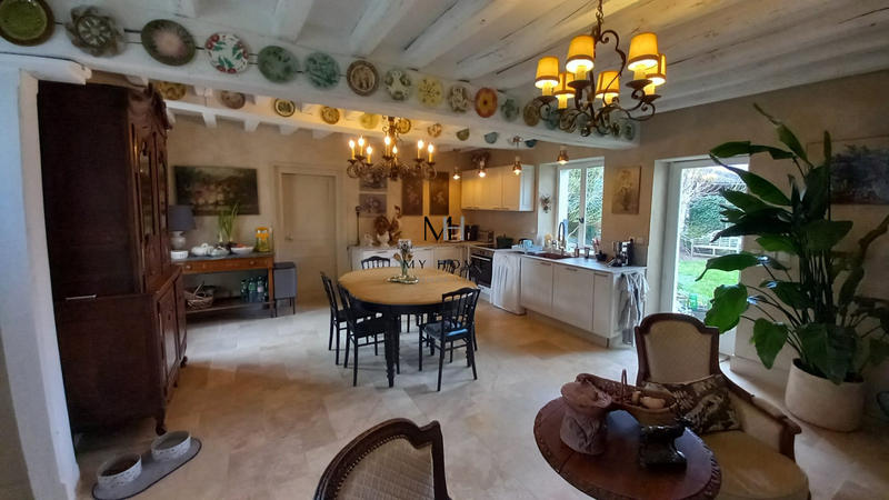 Maison - 150 m² - 5 pièces