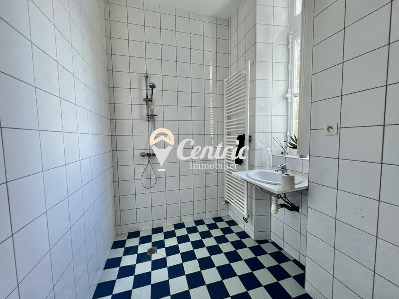 Château - 260 m² - 10 pièces