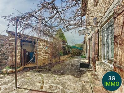 Maison - 150 m² - 5 pièces