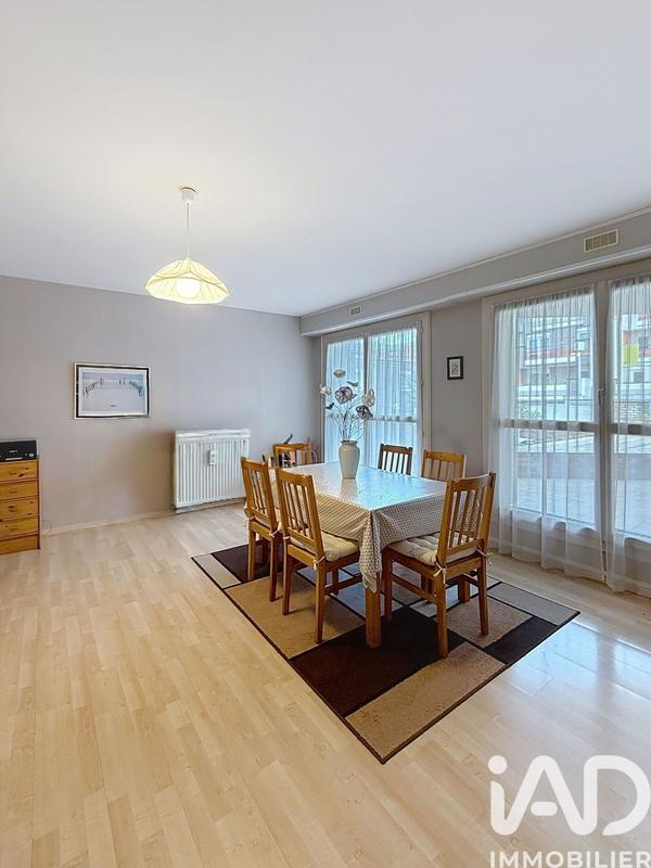 Appartement - 85 m² - 5 pièces