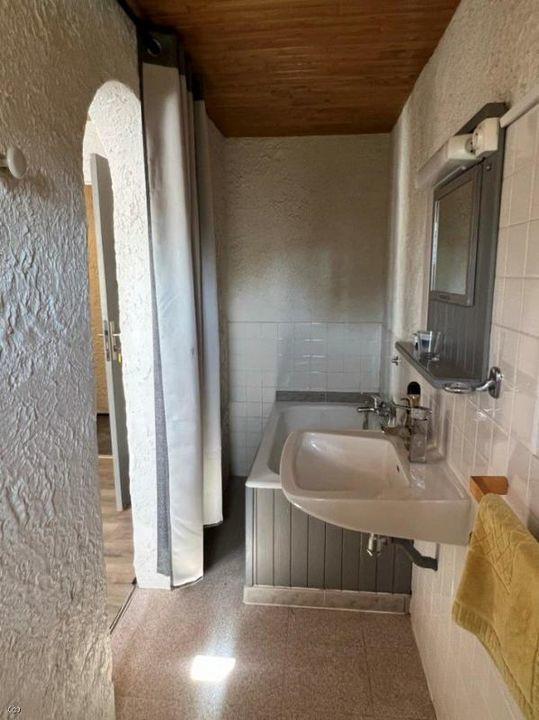 Maison chambre d'hôtes - 370 m² - 13 pièces