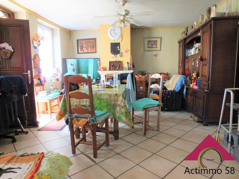 Maison - 140 m² - 9 pièces