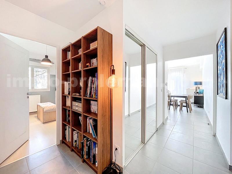 Appartement - 84 m² - 4 pièces