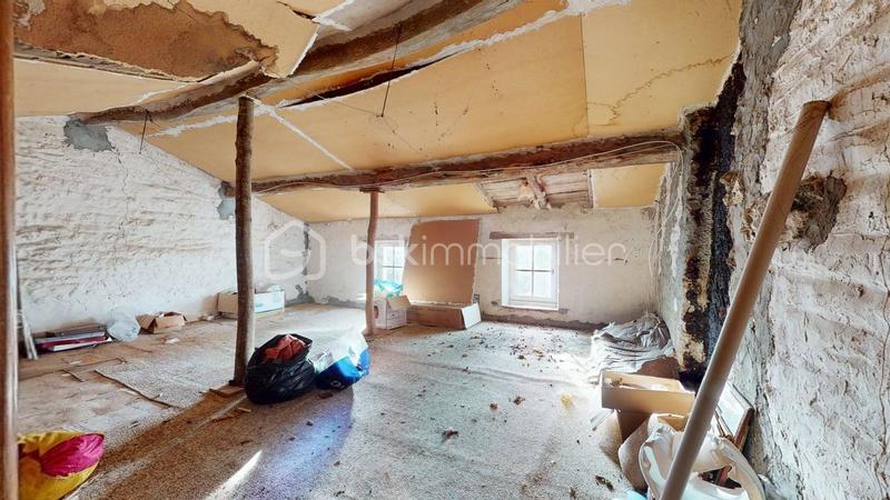 Maison en pierre - 66 m² - 3 pièces