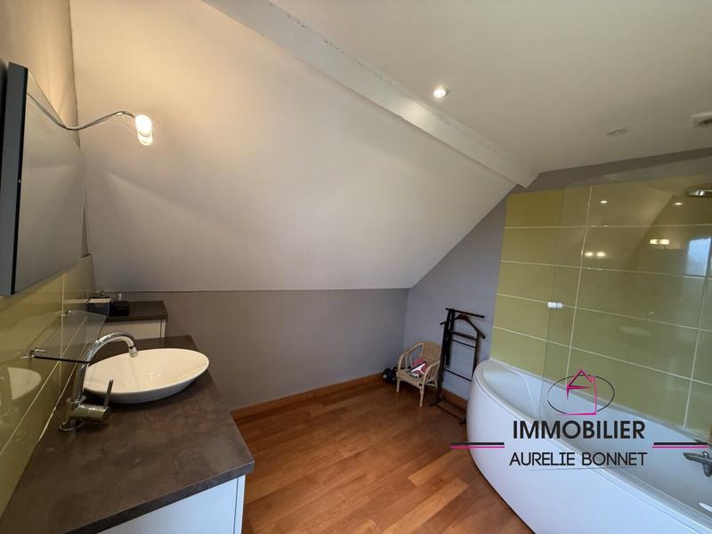 Maison - 173 m² - 8 pièces