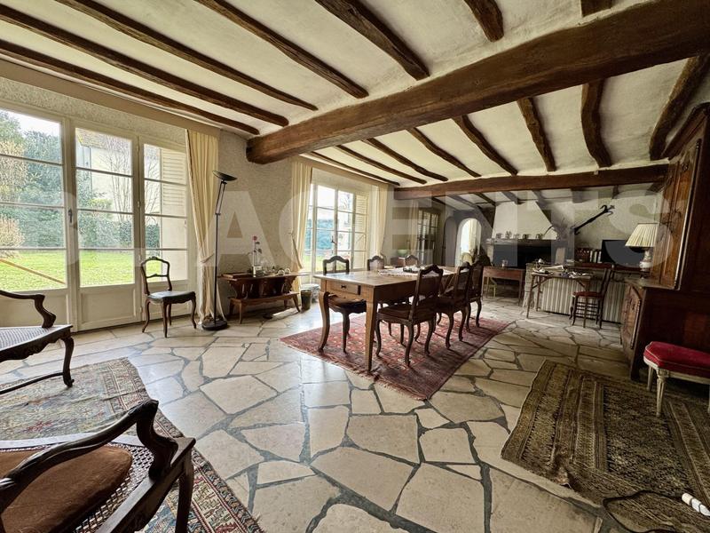 Longère - 262 m² - 6 pièces