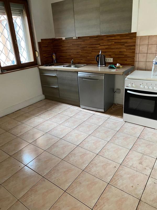 Immeuble - 130 m² - 7 pièces