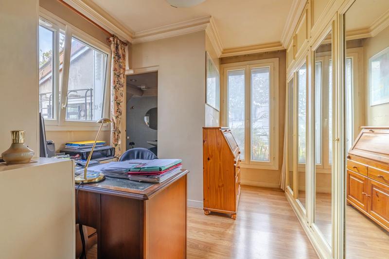 Maison - 190 m² - 10 pièces