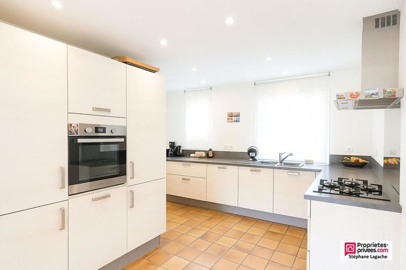 Maison - 135 m² - 7 pièces