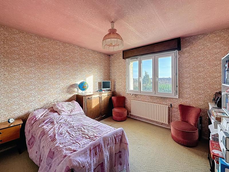 Maison - 93 m² - 4 pièces