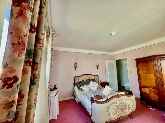 Villa - 152 m² - 6 pièces