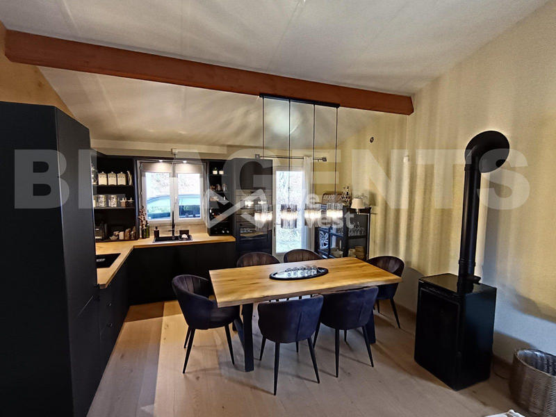 Maison - 74 m² - 4 pièces