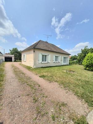 Maison - 82 m² - 4 pièces