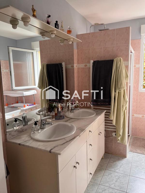 Maison - 129 m² - 6 pièces