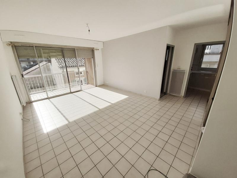 Appartement - 49 m² - 2 pièces