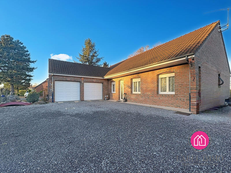 Maison - 102 m² - 5 pièces