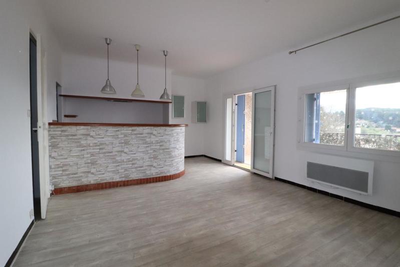 Appartement - 72 m² - 4 pièces