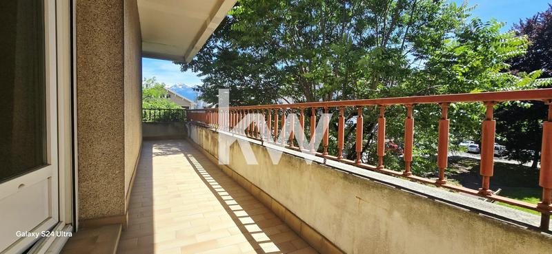 Appartement - 107 m² - 4 pièces