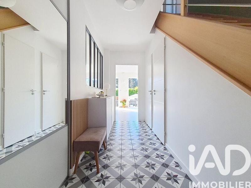 Maison - 160 m² - 7 pièces